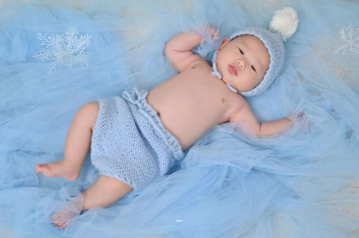 平湖宝宝几个月可以吃饭 平湖宝宝几个月可以吃饭